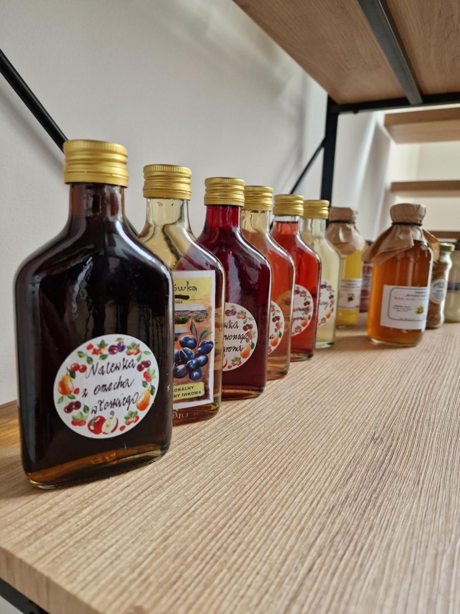 Gospodarstwo Agroturystyczne Borówkowy Bukiet Smaków Iwkowa Exterior foto